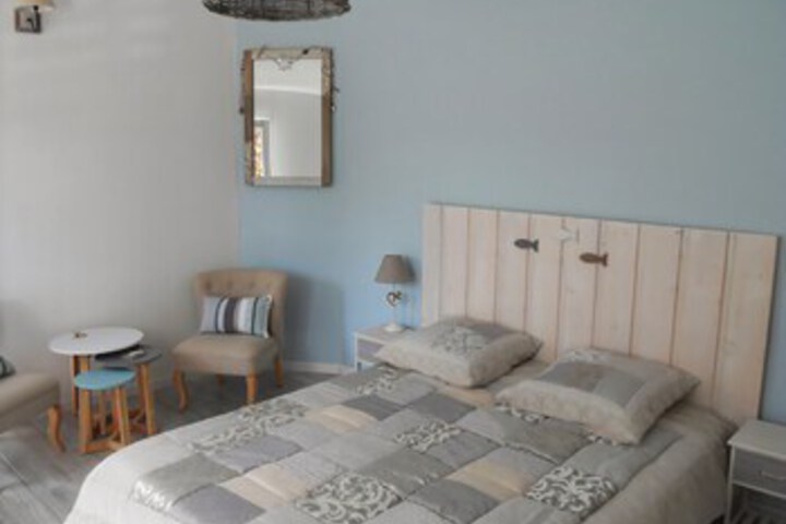 Room 18 of 22
