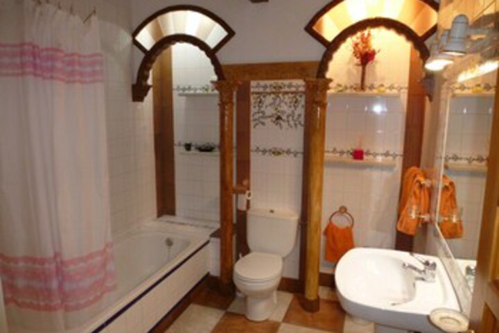 Room 3 of 21