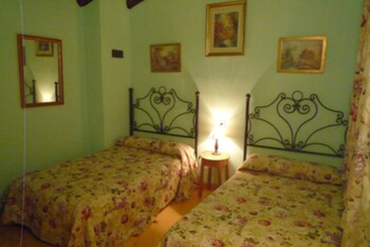 Room 5 of 19