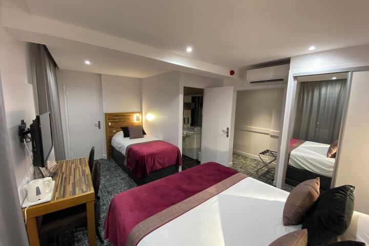 Room 20 of 55