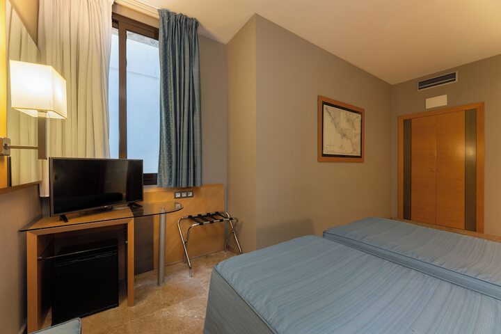 Room 20 of 73
