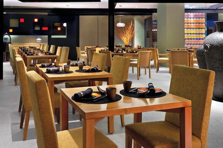 Dining 97 of 156
