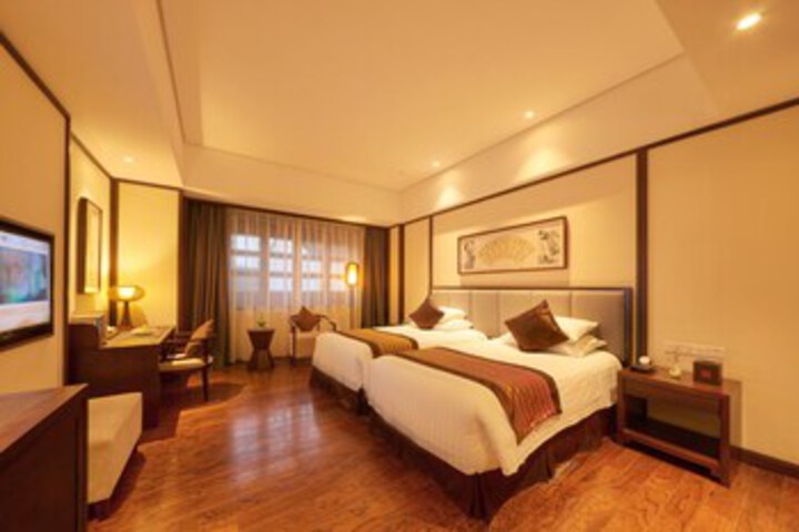 Room 49 of 63