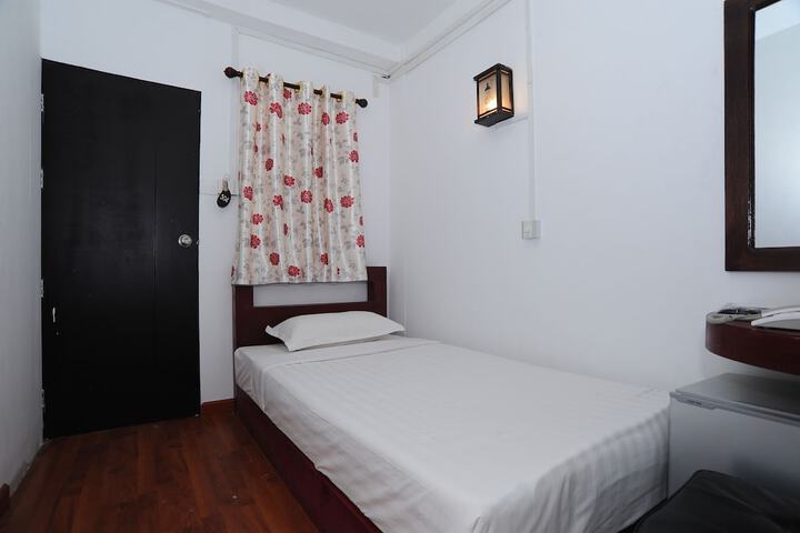 Room 5 of 47