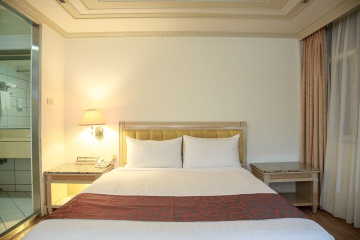 Room 31 of 35