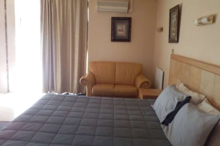 Room 5 of 29
