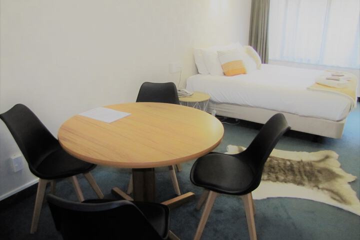 Room 31 of 86