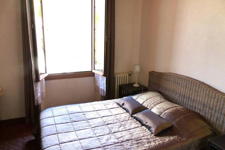 Room 17 of 62