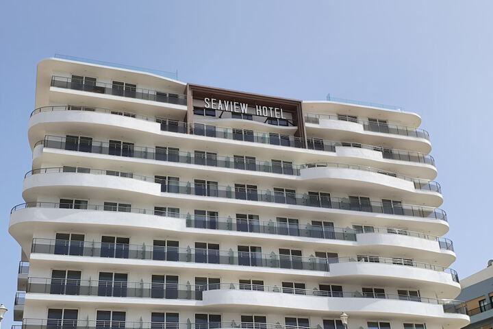 Hotel 52 of 55