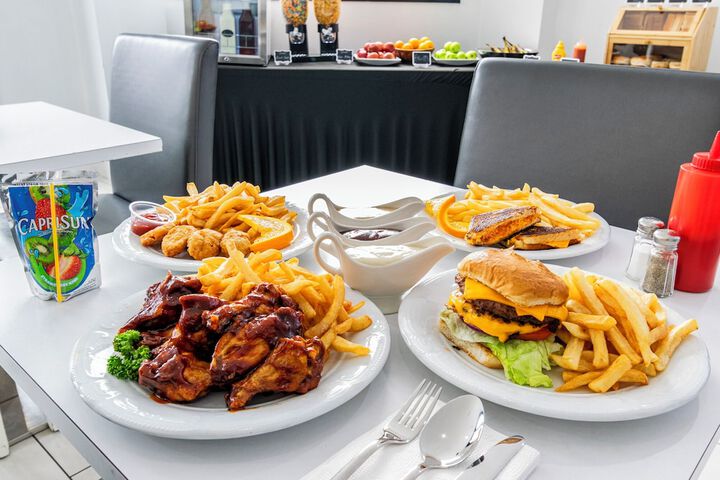 Dining 69 of 113