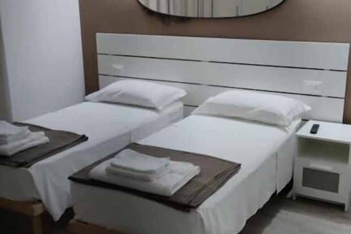 Room 15 of 41