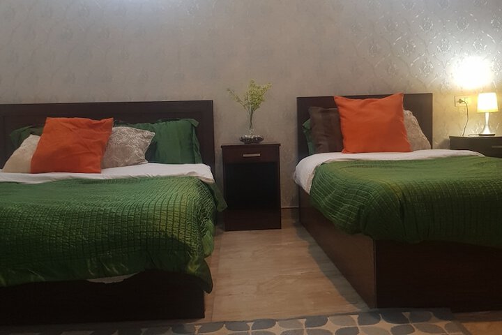 Room 18 of 38