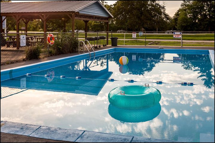 Pool 43 of 71