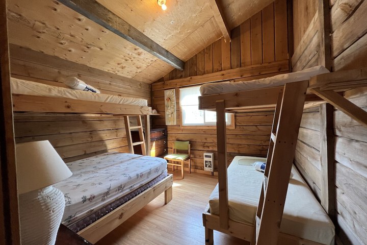 Room 9 of 68