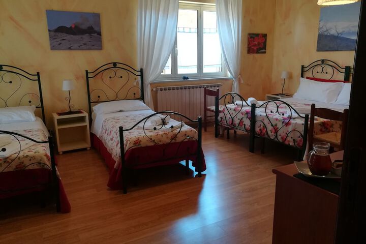 Room 13 of 44