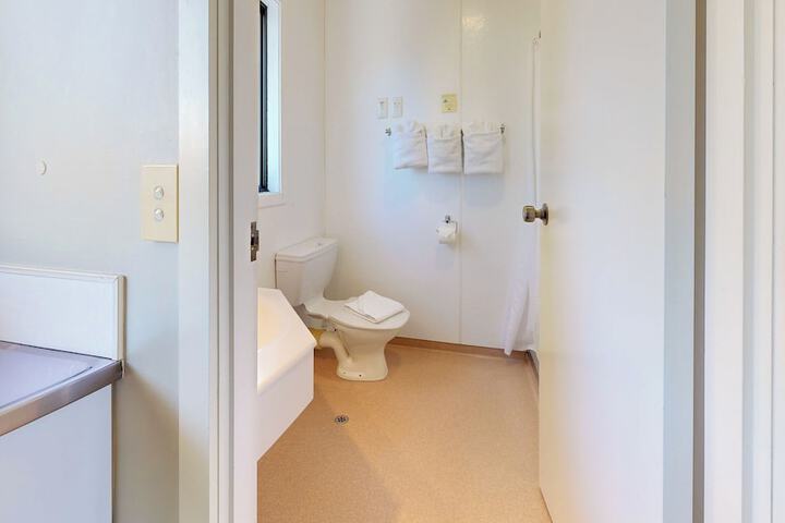 Room 54 of 82