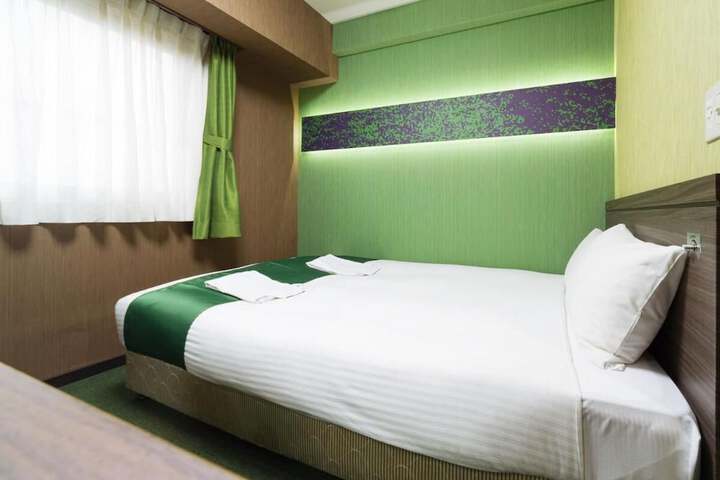 Room 26 of 93