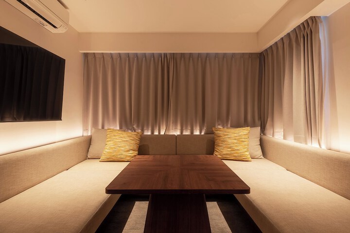 Room 13 of 46