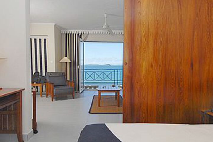 Room 3 of 15