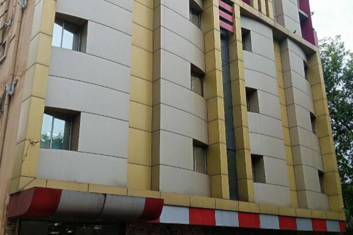 B S RESIDENCY