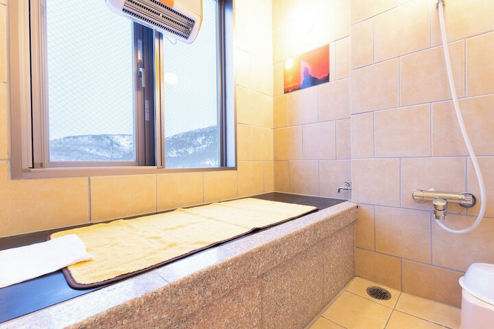 Room 22 of 62