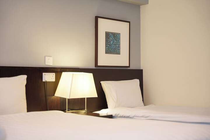 Room 25 of 112