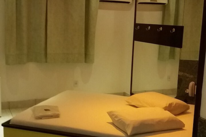 Room 66 of 112