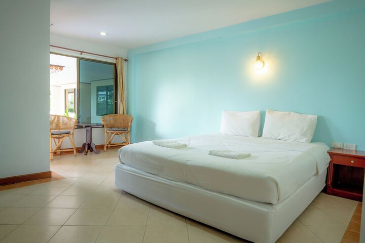 Room 3 of 19