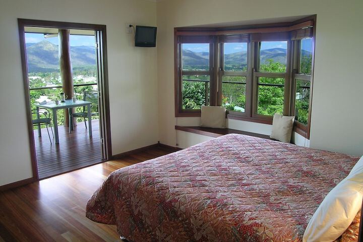 Room 6 of 35