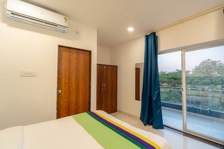 Room 21 of 47