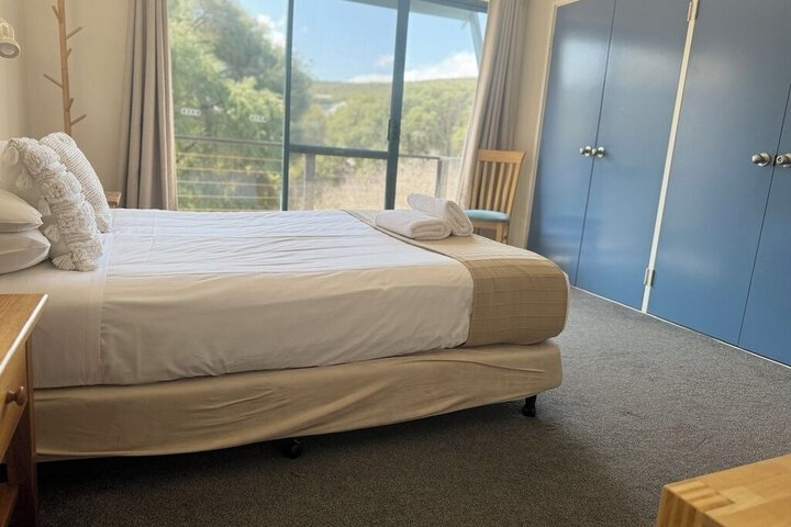 Room 13 of 178