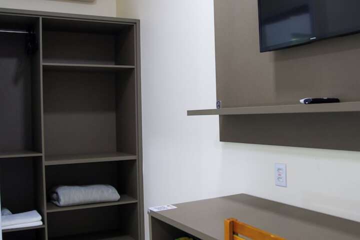 Room 30 of 54
