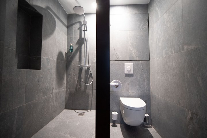 Room 54 of 101