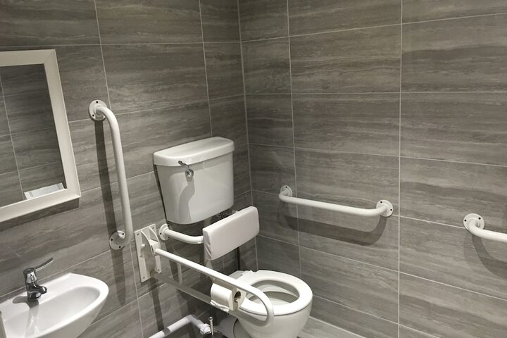 Room 14 of 40