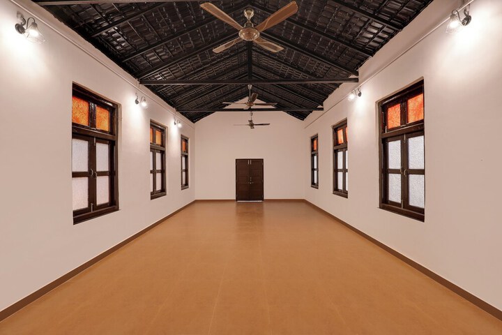Ballroom/Hall 44 of 46