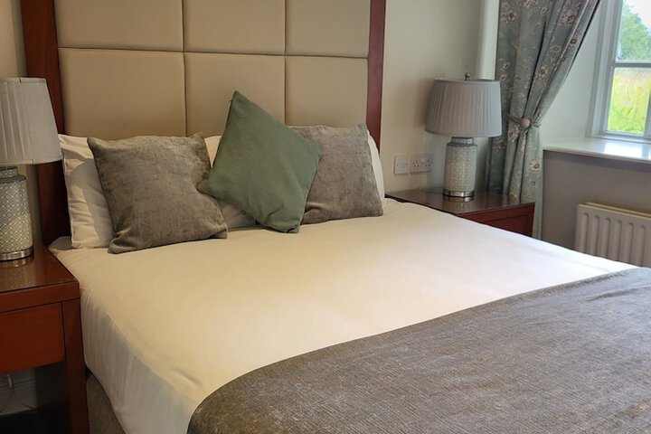 Room 17 of 44