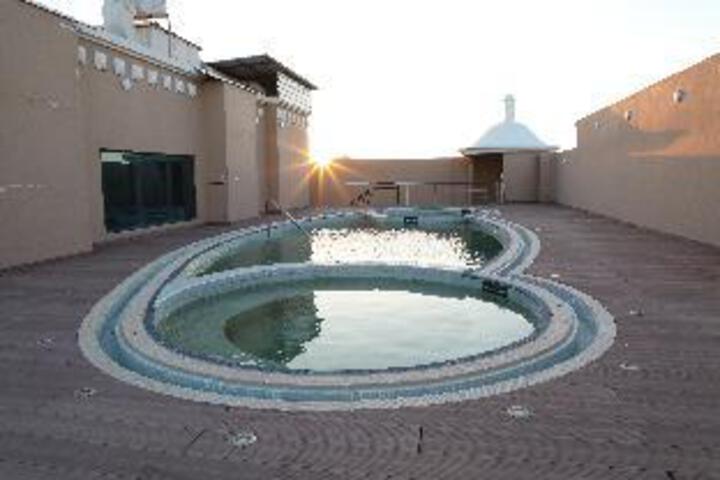 Pool 35 of 36