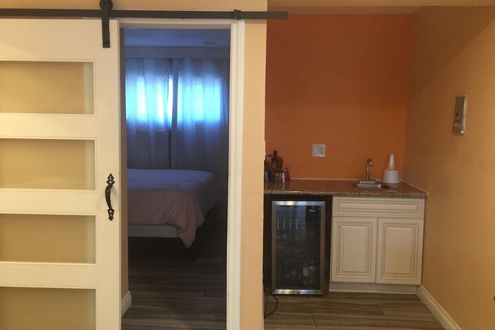 Room 19 of 38