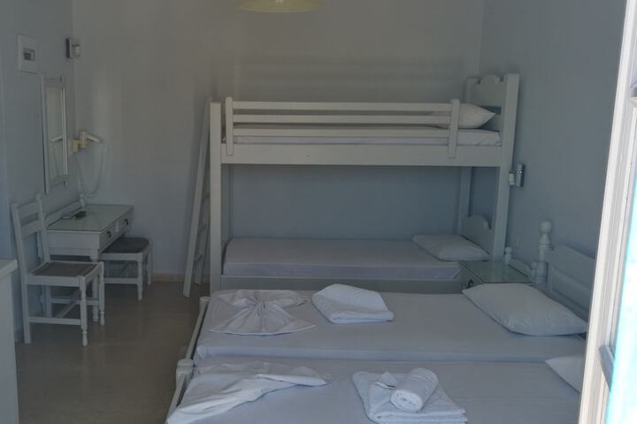 Room 7 of 54