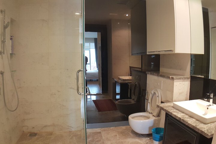 Room 45 of 49