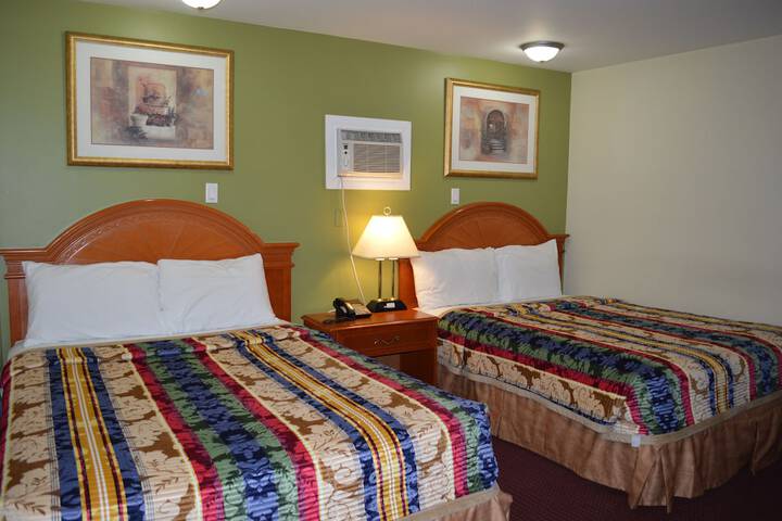 Room 10 of 20