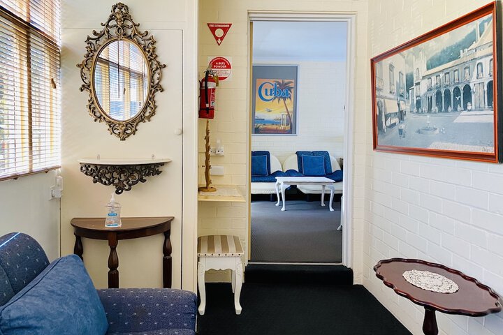 Room 25 of 51