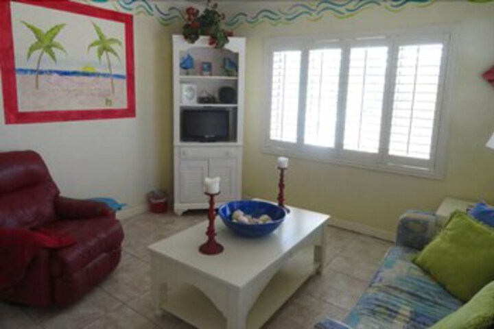 Room 15 of 37