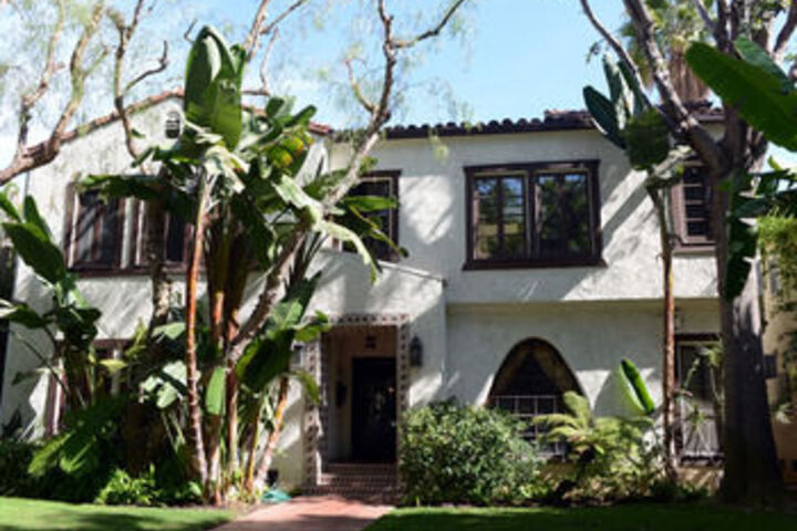 Exterior of Beverly Hills Retreat by RedAwning