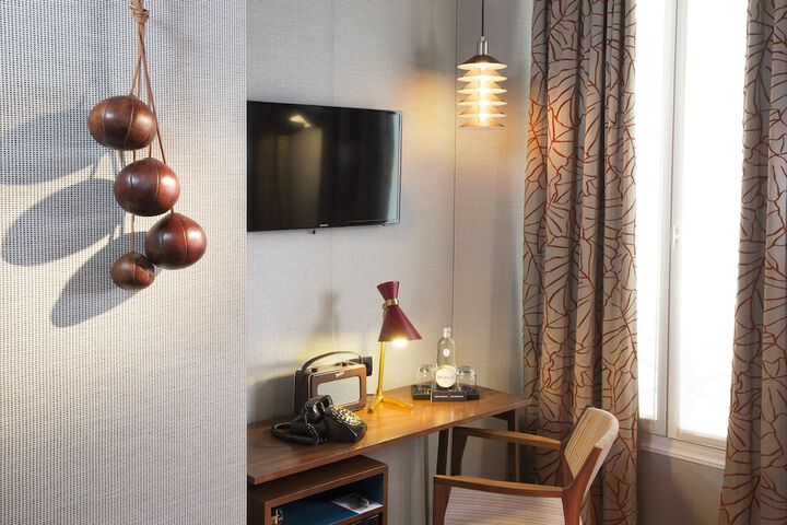 Room 19 of 73