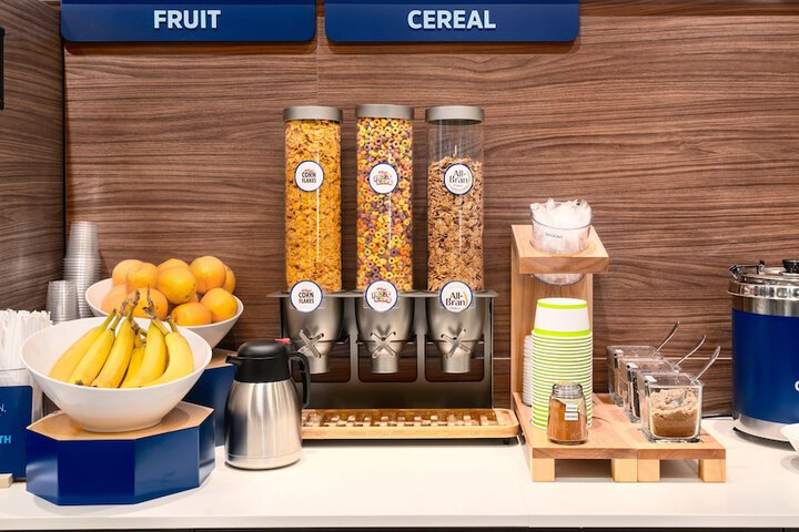 Breakfast/Coffee Service 52 of 69