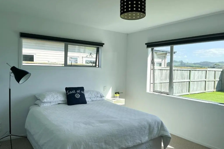 Surfers Retreat Waihi Holiday Home