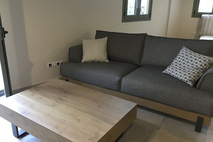 Room 17 of 34