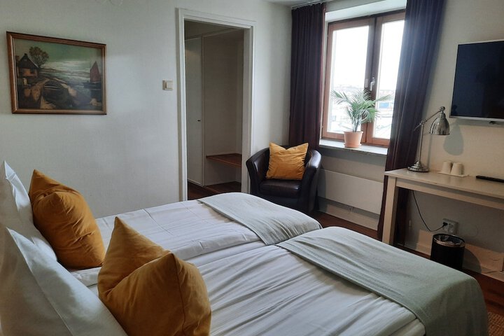 Room 26 of 50