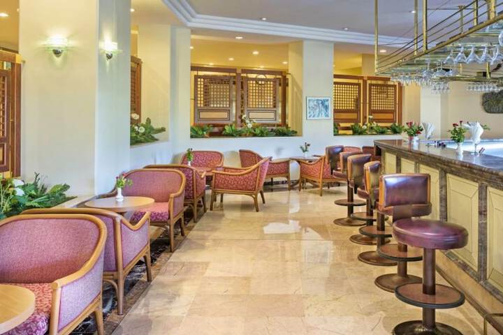 Hotel Lobby